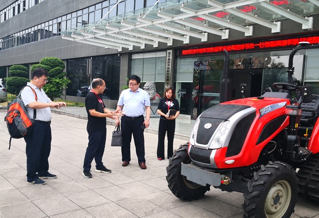 中国农机学会在重庆开展“科创中国”农机装备科技服务