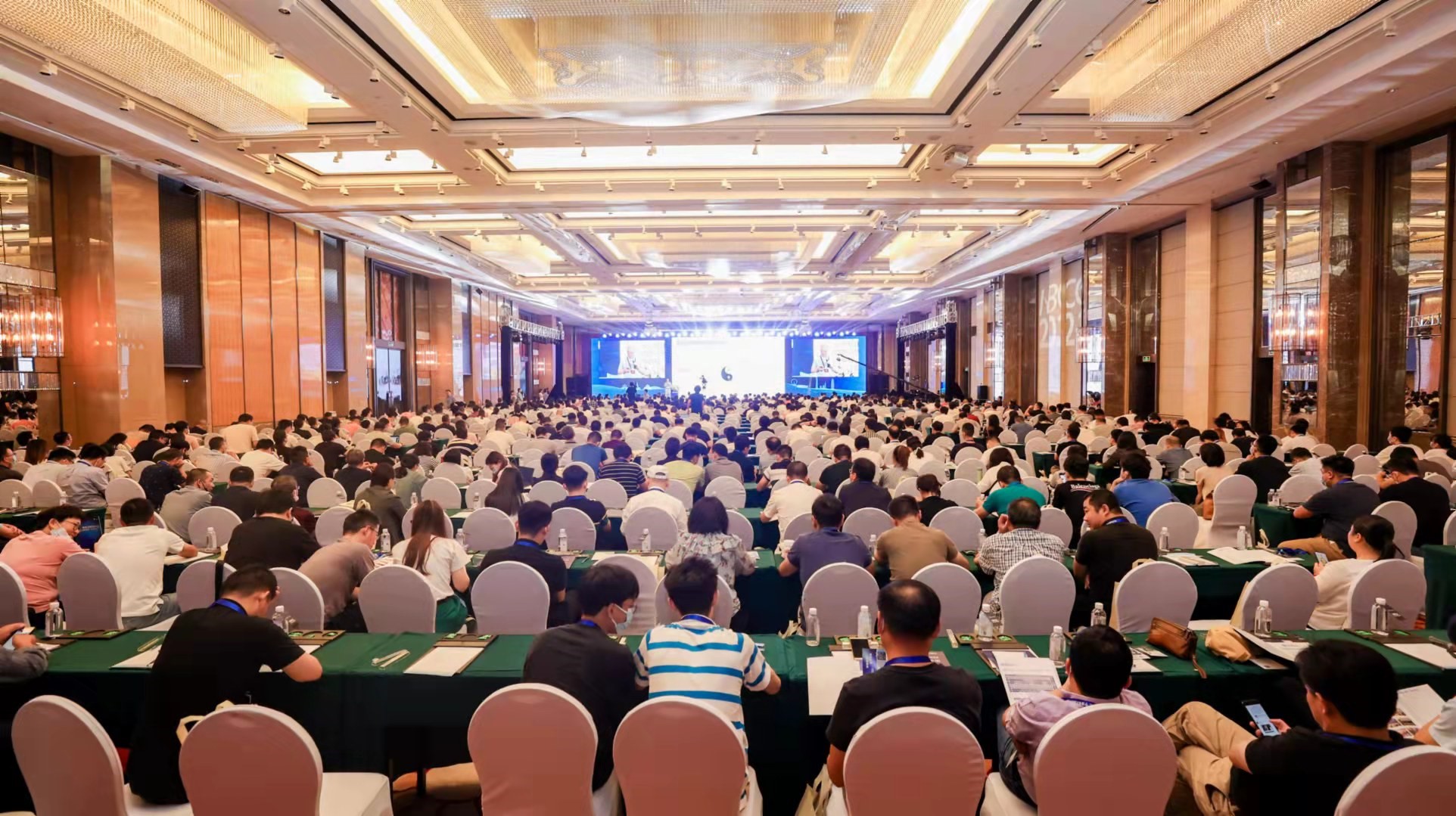 138d76f3a6f955f10c402ca28809292