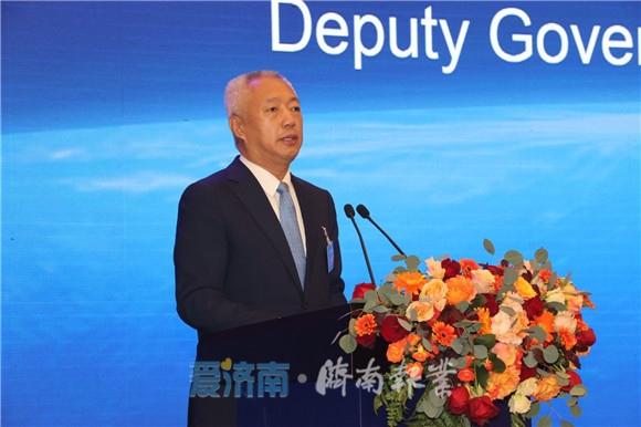 世界先进制造业大会在济开幕 肖亚庆周乃翔致辞