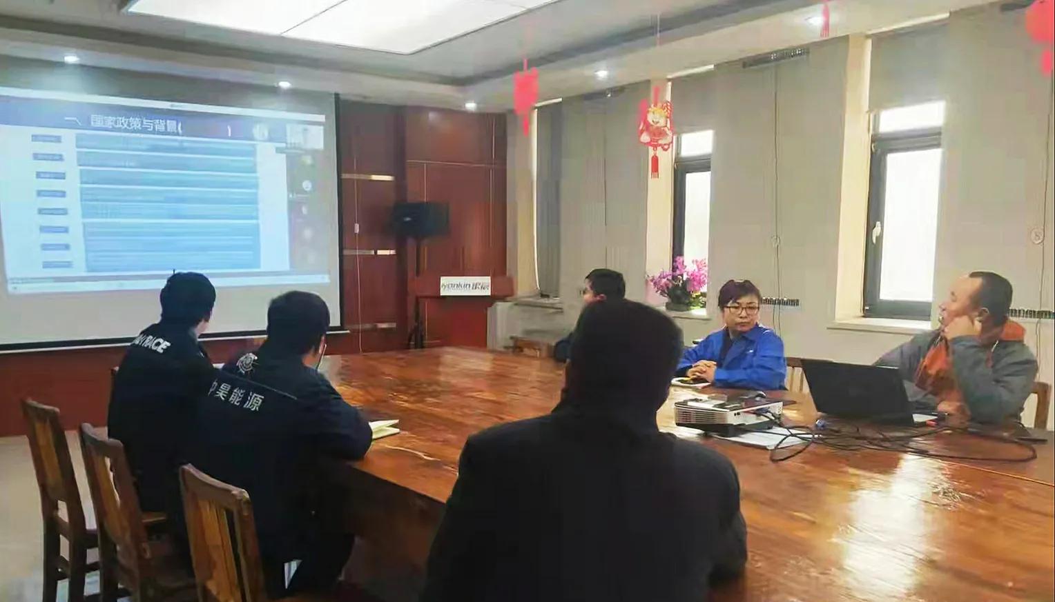 “科创中国”宁夏区域科技服务团清洁能源专家进银川对接服务企业