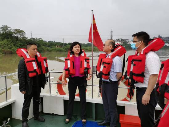 e3bc8cc579c1afa54a3a97d3a3ed3c1