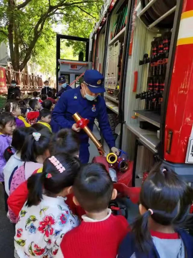 消防应急科普教育走进广州市越秀区