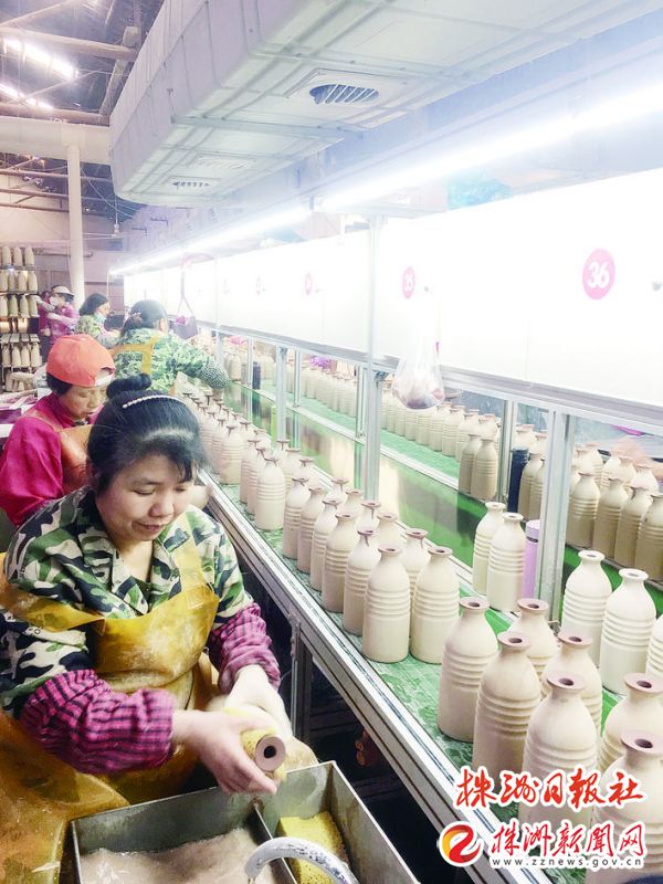 a550c210-0e44-48ef-ab72-b23624a9a3e5