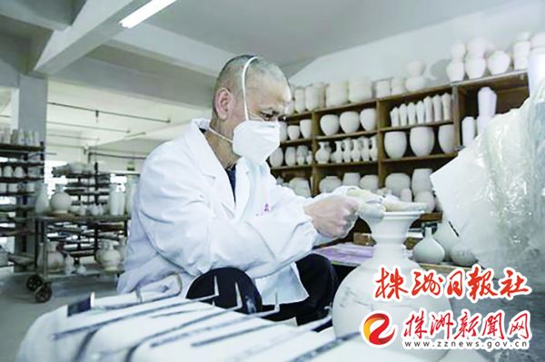 e8d34bd7-a1b5-4339-a196-686f7a0776af