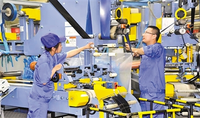 <p>　　宁夏神州轮胎有限公司石墨烯轮胎生产线。</p>