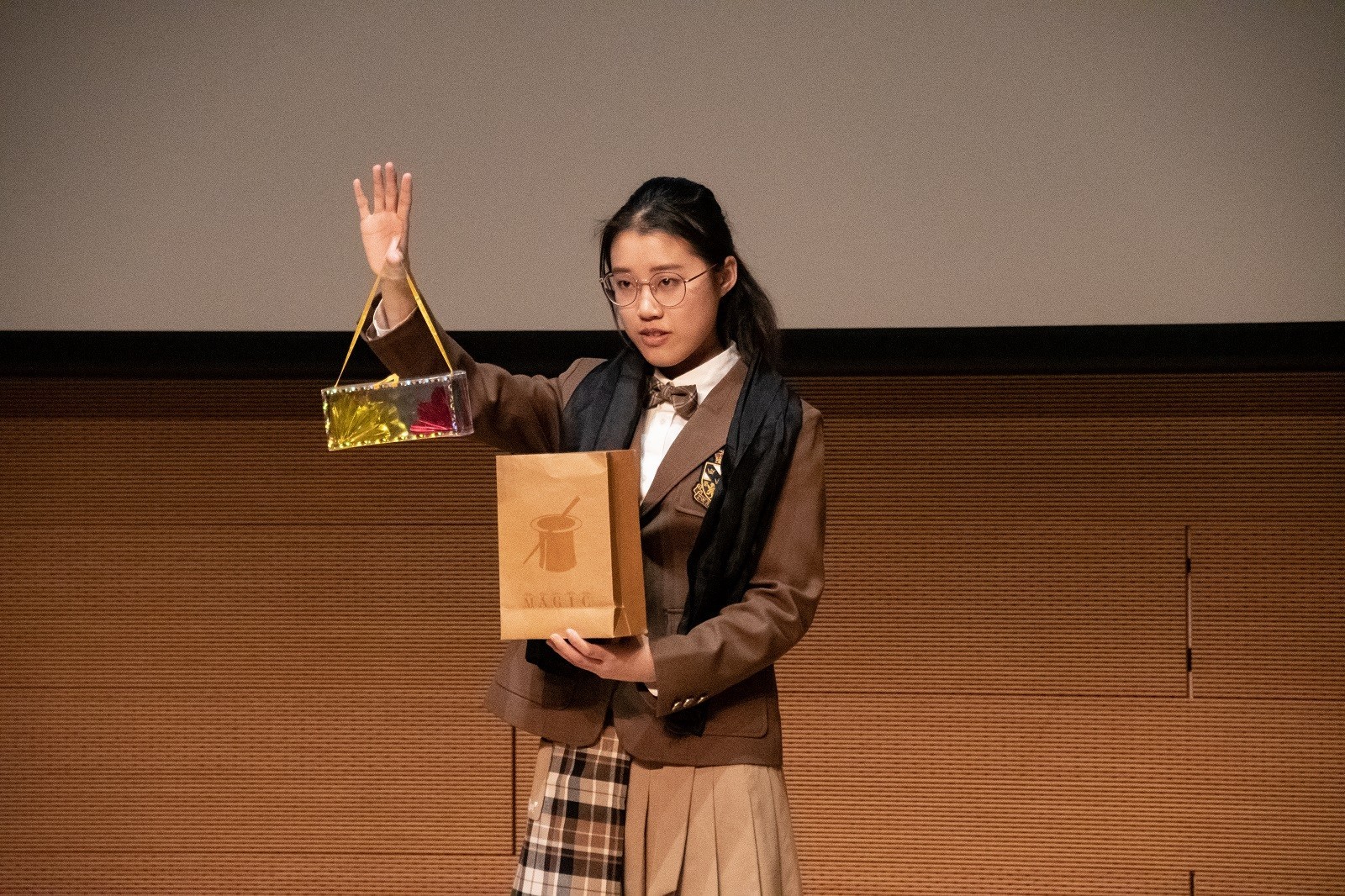 原来名称也丢了