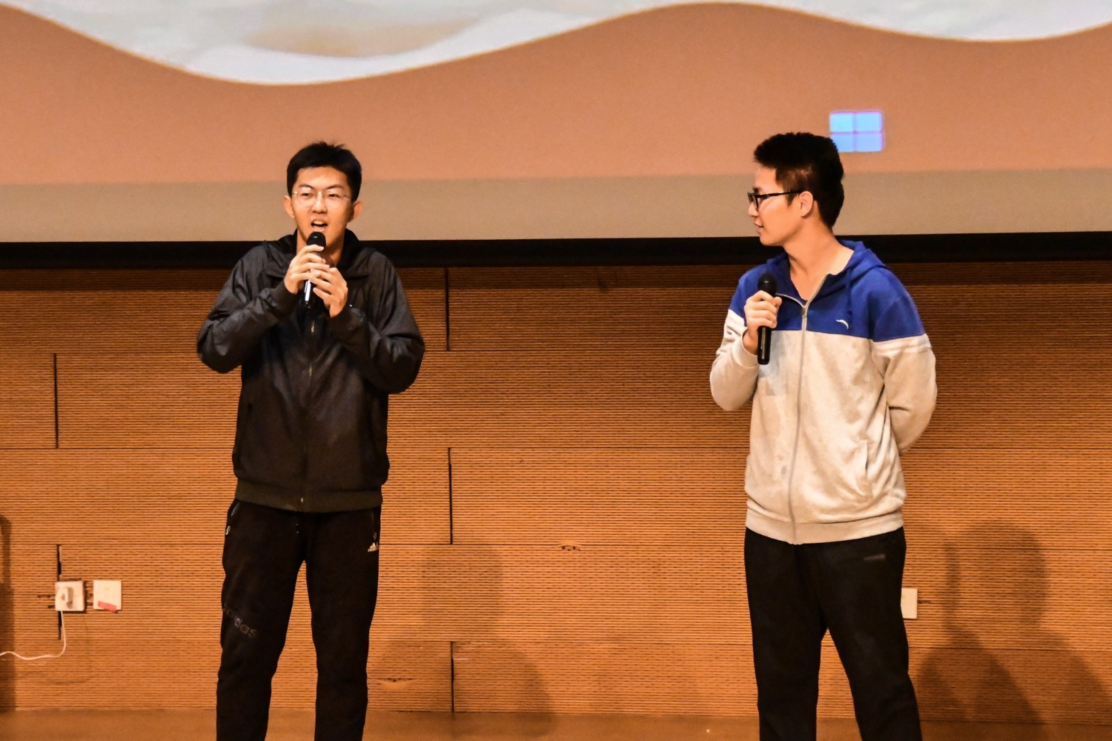 原来名称也丢了