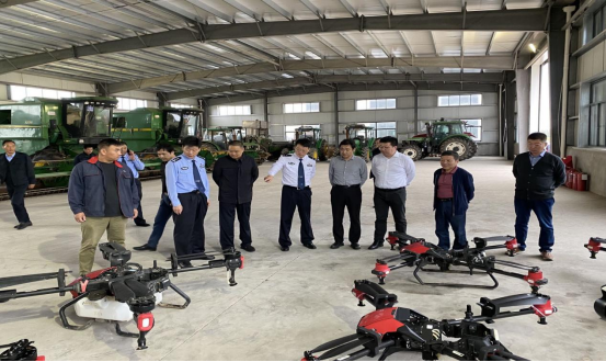 新闻报道--金坛区：“四驱”发力  助推农产品加工业产业“加速跑”844.png