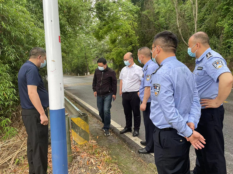 王岩刘国民刘卓 (2)_副本.jpg