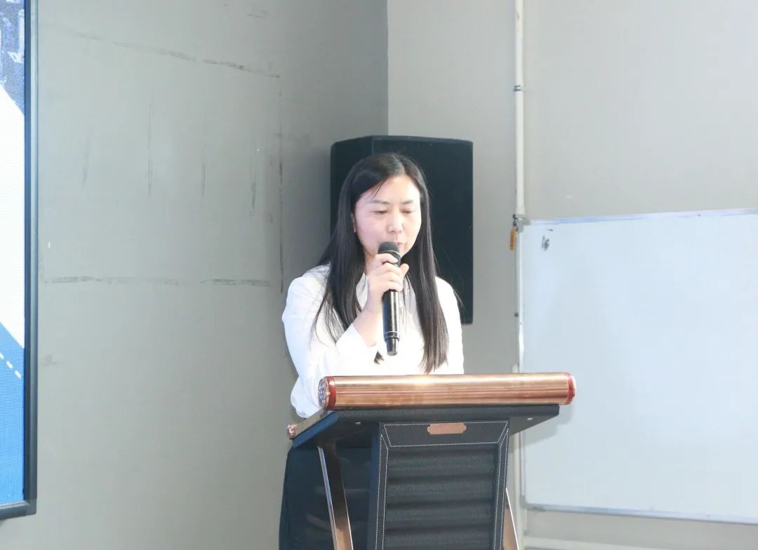 51中国建设银行黑龙江省分行国际业务部总经理 张艳春.jpg