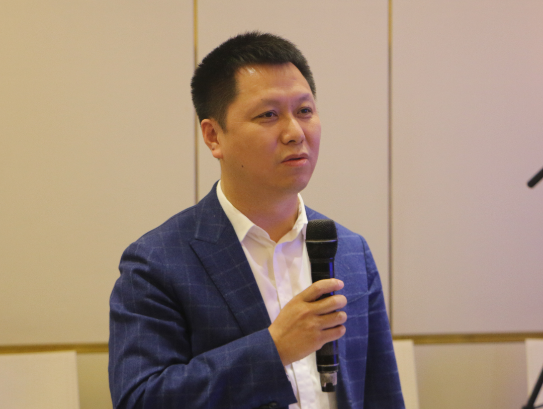 35期哈尔滨新区党工委委员、松北区委常委、宣传部长 王洪新.png