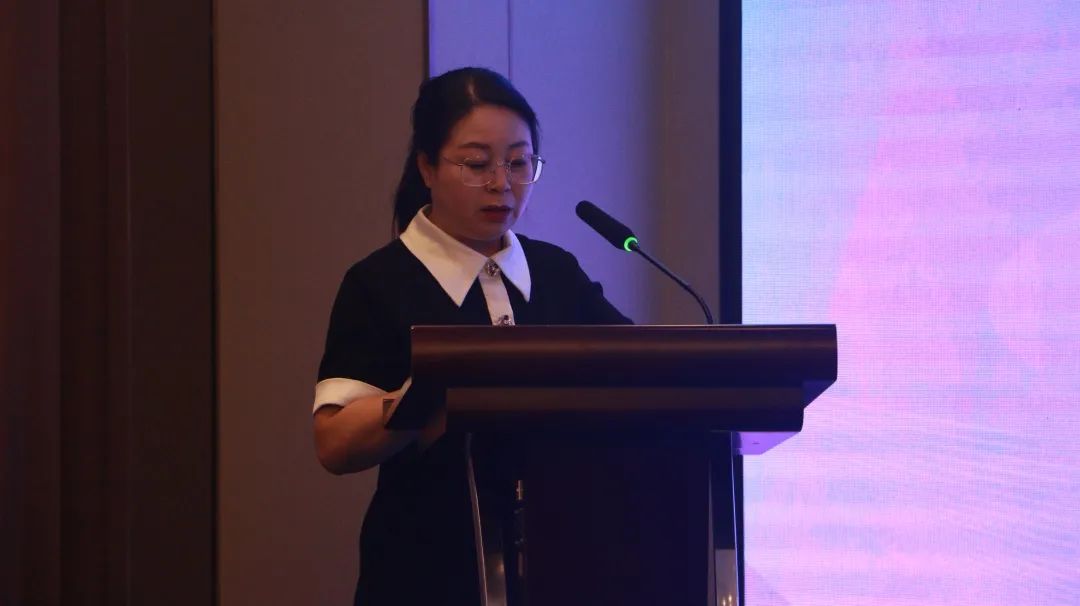 56黑龙江大学俄罗斯语言文学与文化研究中心副研究员  常 艳.jpg