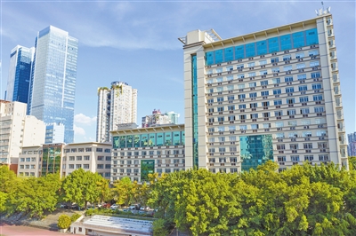 拾光格数字经济产业创新产业园。 记者 郭晋 摄