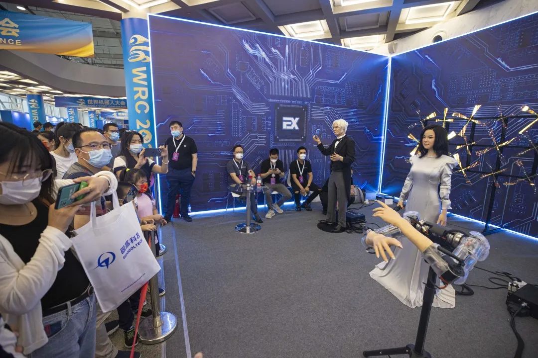 2022世界机器人大会拉开帷幕！小亦带您&ldquo;云享&rdquo;科技盛宴15.jpg