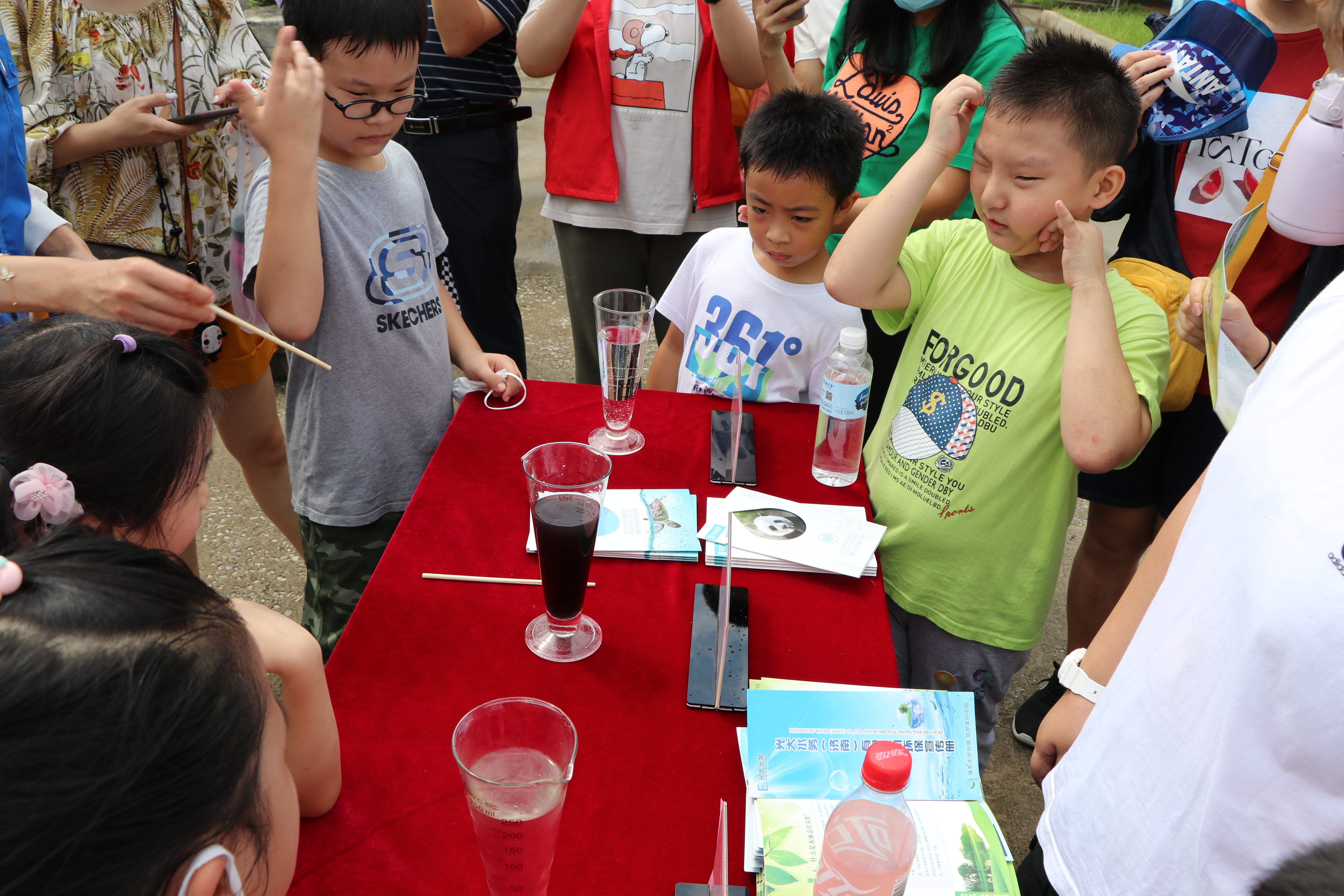 探秘污水变清流 环保理念入童心-配图 (6).JPG