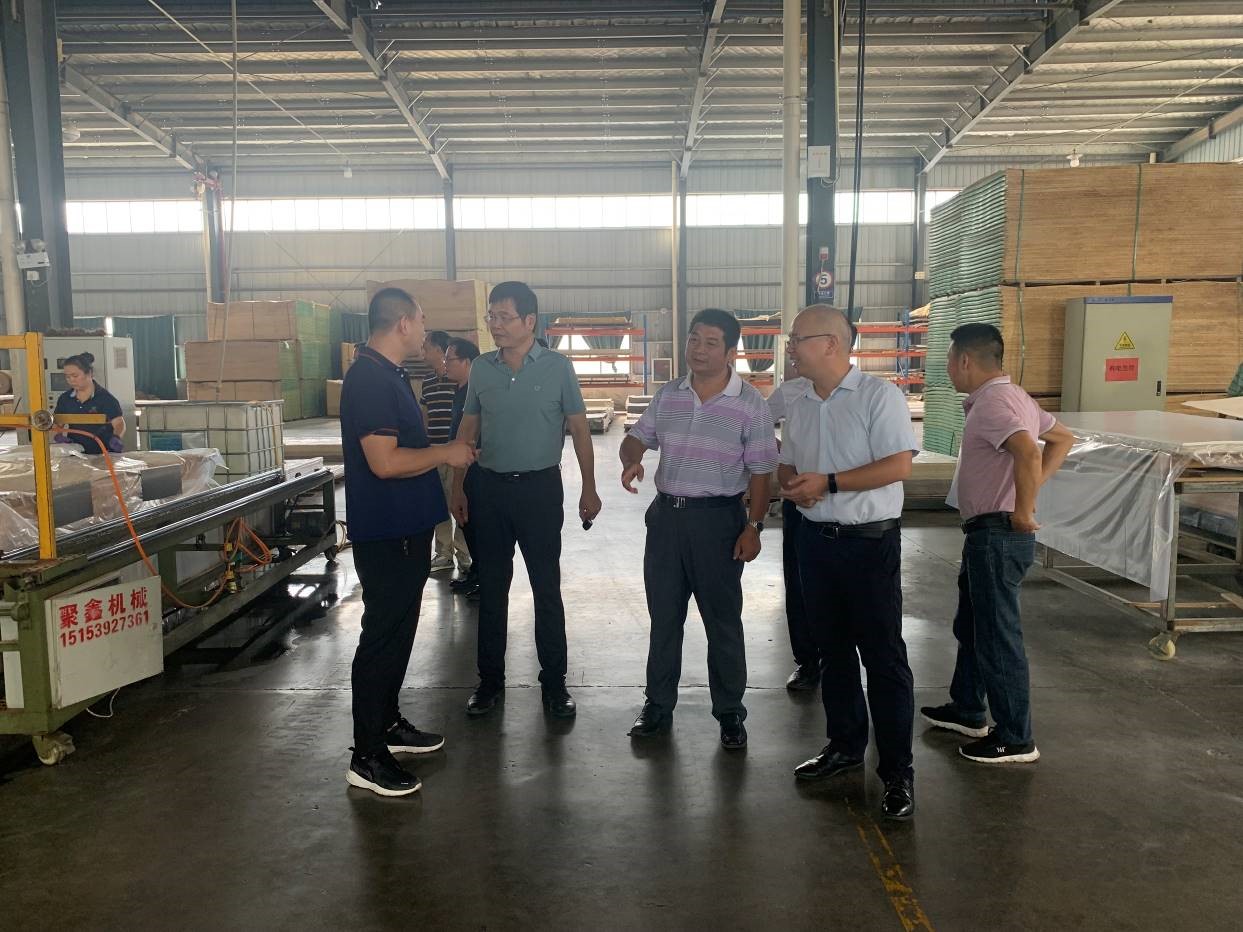 8.22融水特派员到鲁源4