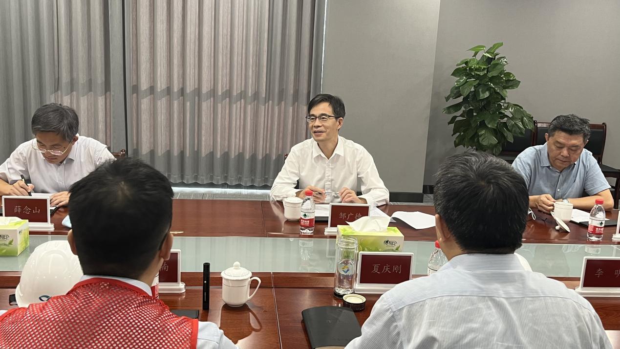 b464270d0e3e8bea66596c31a425165