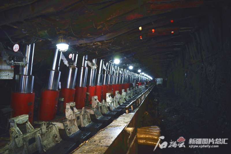 新疆经济看亮点丨煤炭产业：清洁高效开发 供应保障有力